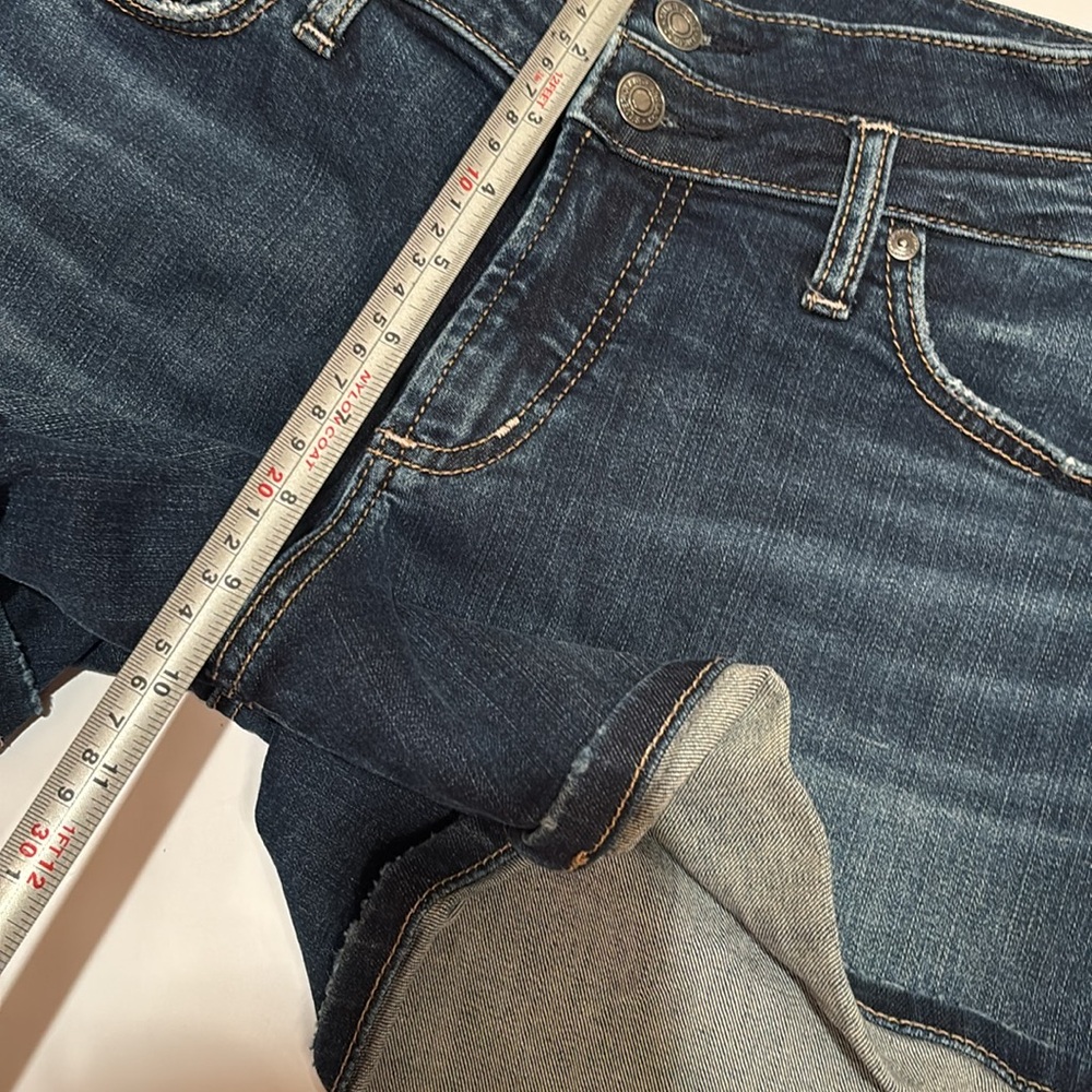 Silver Jeans Dark Blue Jean Shorts 29 Suki 2 buttons - Picture 7 of 10